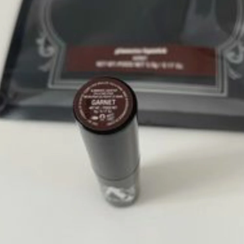 🧚‍♀️GARNET Kat Von D DISCONTINUED RARE Glimmerize Liquistick NWT